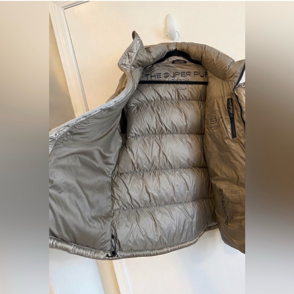 Brand New Aritzia SuperPuff - Liquid Shine | Size: L, Color: Modern Taupe - Picture 6 of 9